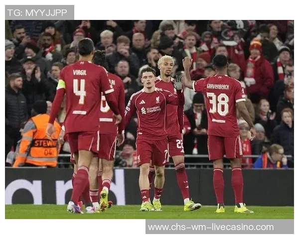 利物浦主场迎战那不勒斯期待精彩对决与进球盛宴 利物浦主场迎战那不勒斯期待精彩对决与进球盛宴